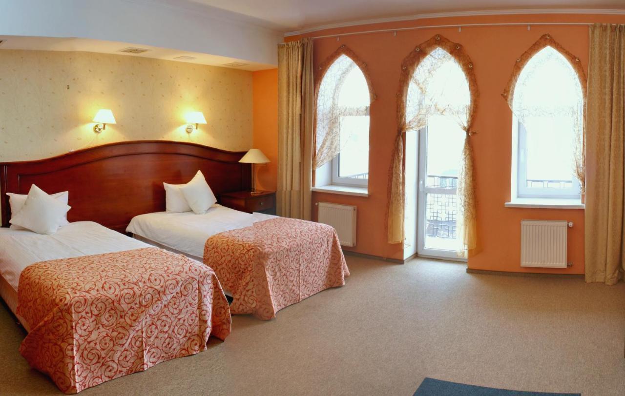 Premier Hotel Shafran Sumy Exterior foto